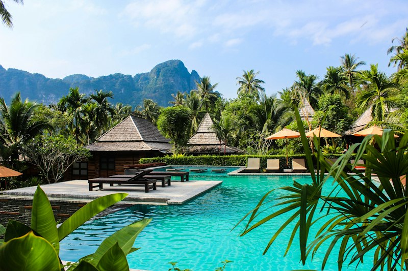 Pool villa